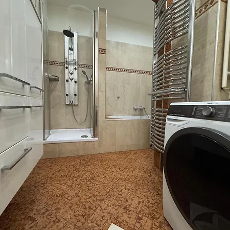 Versace Luxury Apartmán *