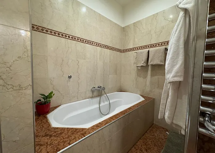 Versace Luxury * Budapesta